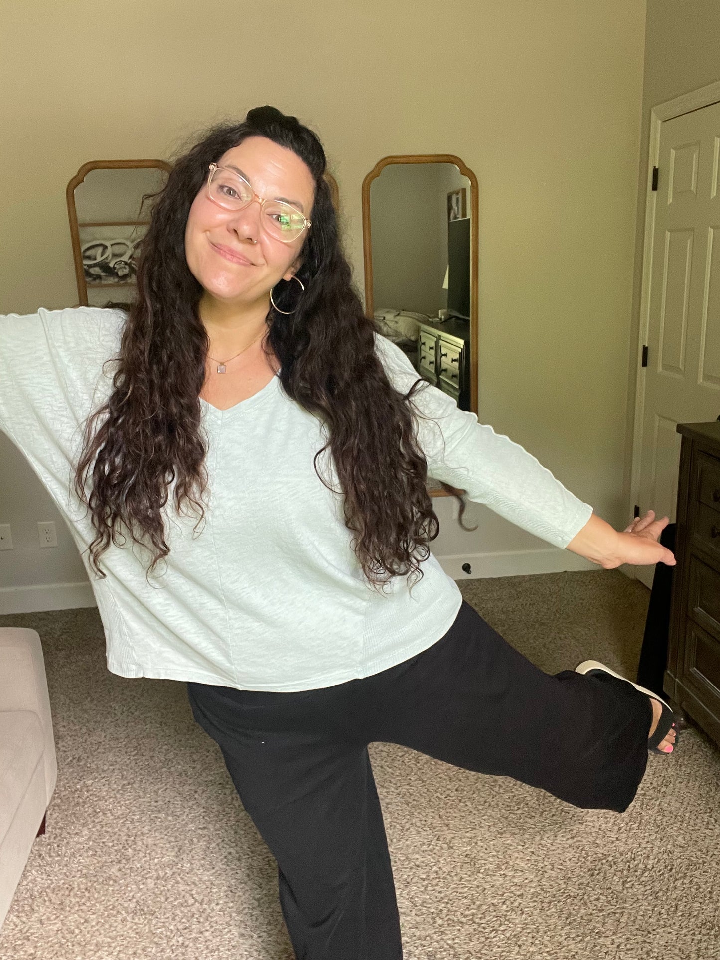 Leni Dolman V-Neck